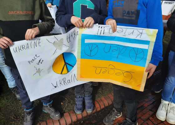 E3906408-9AA7-401C-9829-3058FE4BA950 E3906408-9AA7-401C-9829-3058FE4BA950